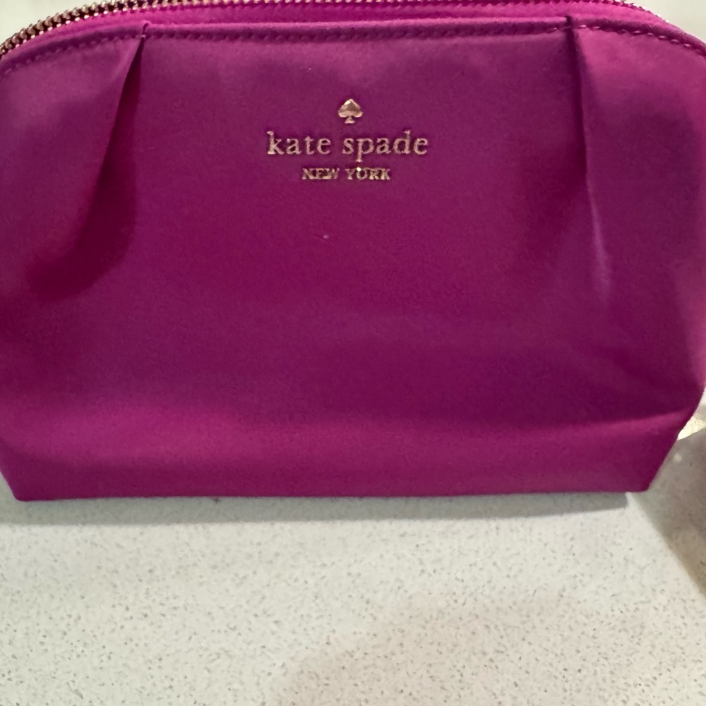 Kate Spade New York Chelsea Nylon Cosmetic Pouch – Baja Rose (NWT)